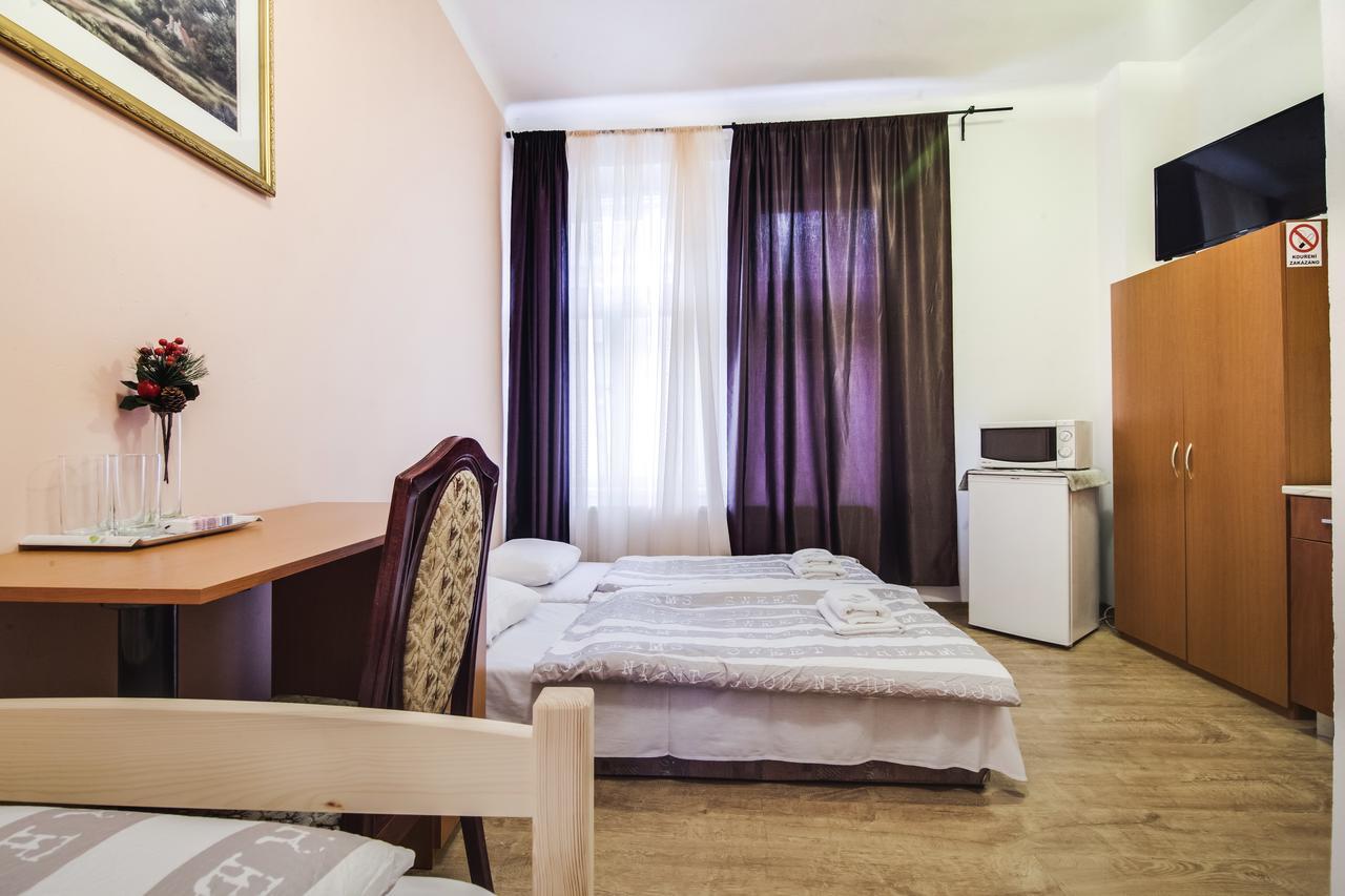 Aparthotel Zarra Прага Номер фото