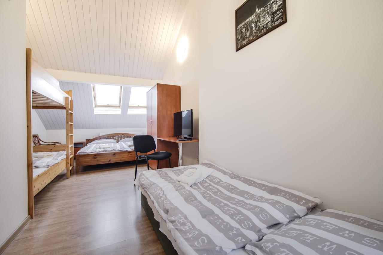 Aparthotel Zarra Прага Номер фото