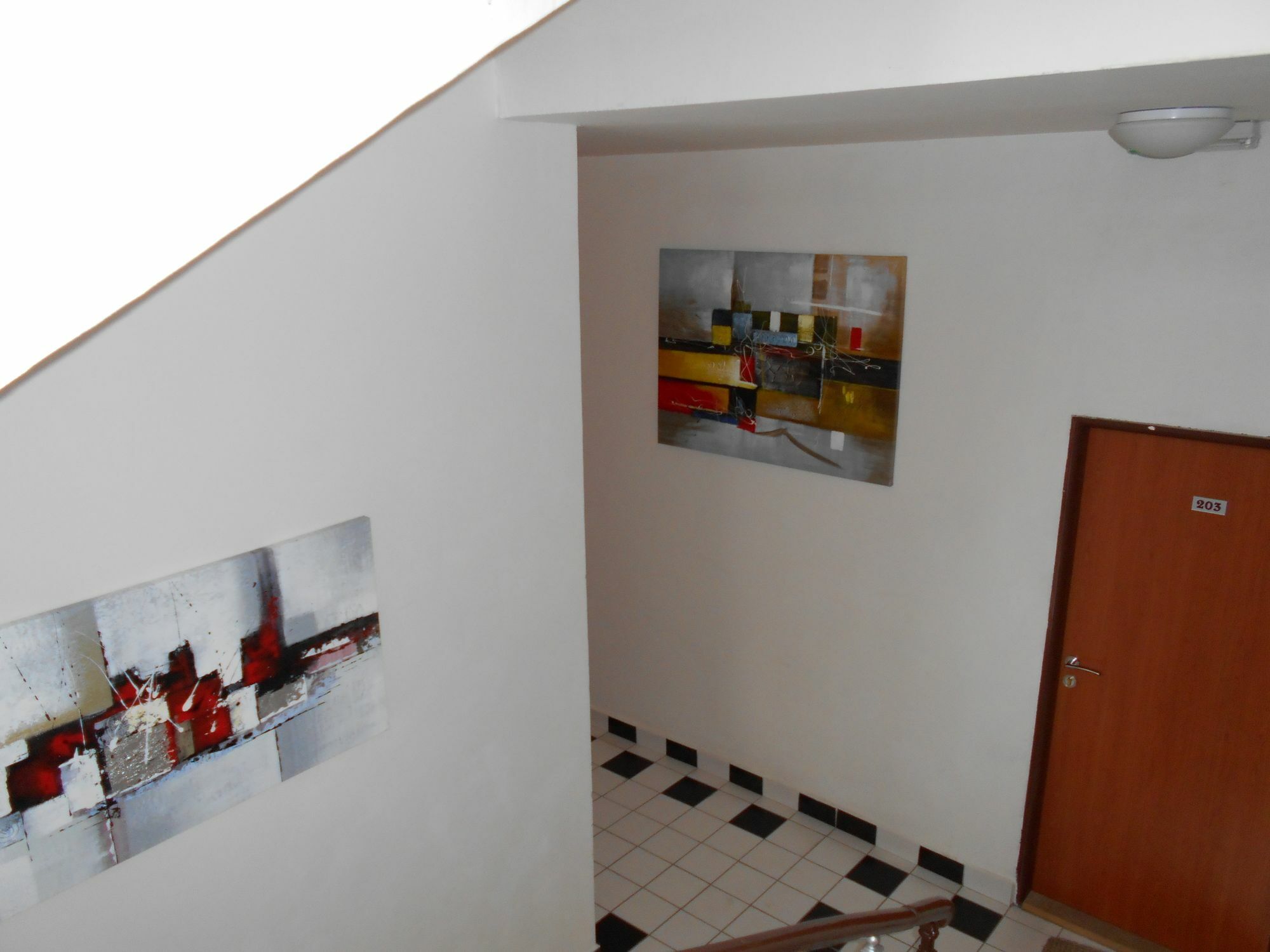 Aparthotel Zarra Прага Екстер'єр фото